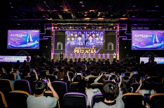 任多种角色 任多种角色