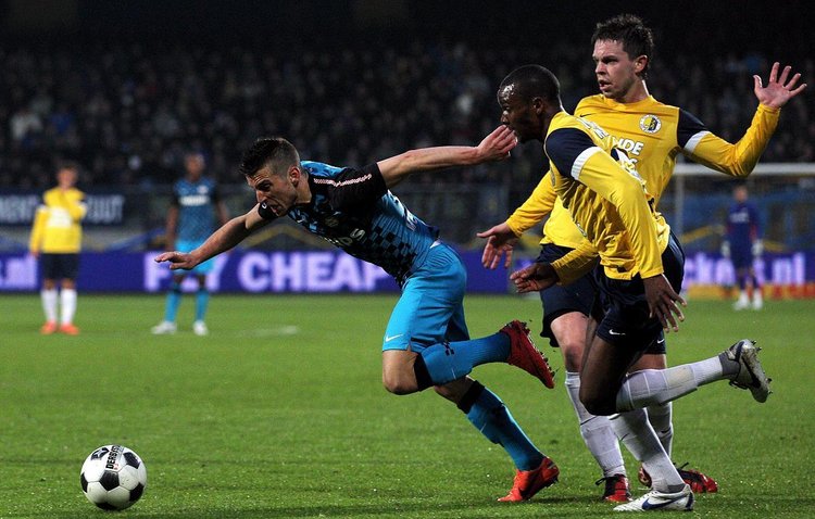 而是在当下 而是在当下